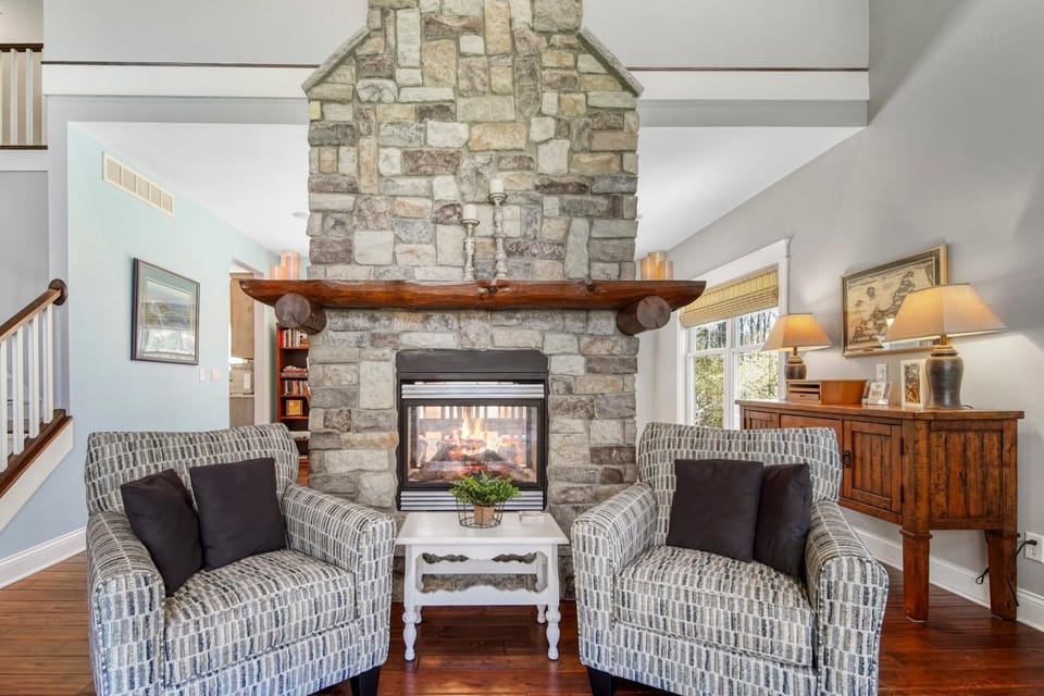 Fireside Retreat House in Michigan