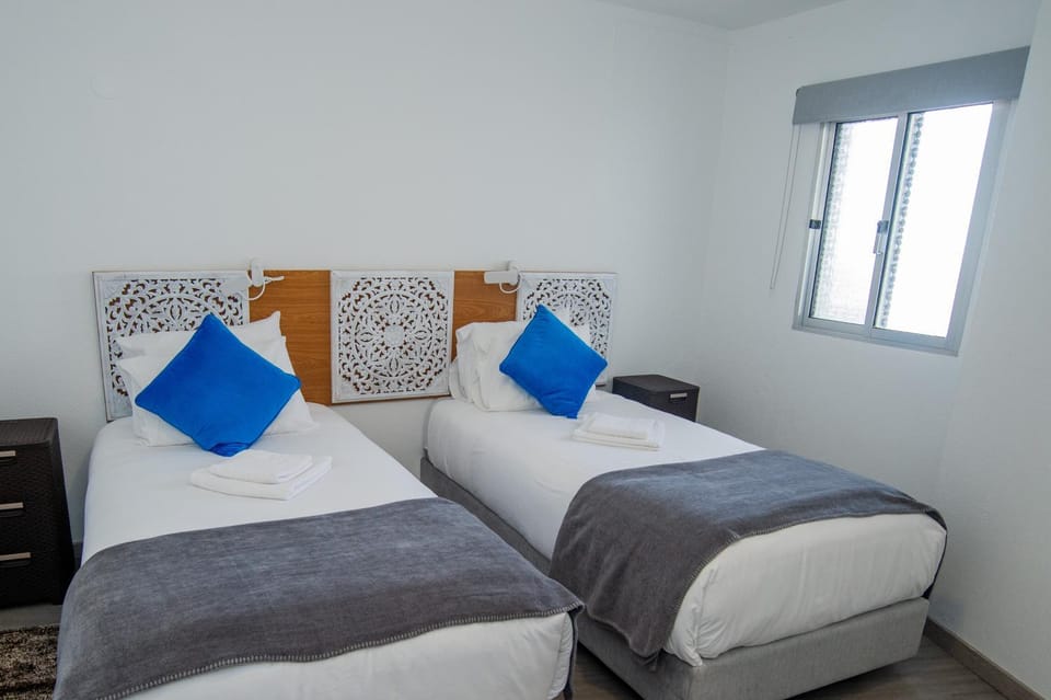 Sunset Star II With Sea View Apartment in Madeira District