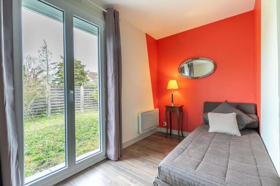 La Belle Escale - Maison proche gare et d'Orléans Bed and Breakfast in Orléans