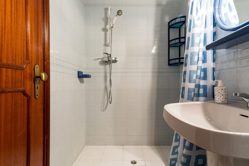 Family Apartment Near Praia da Rocha Apartment in Portimao