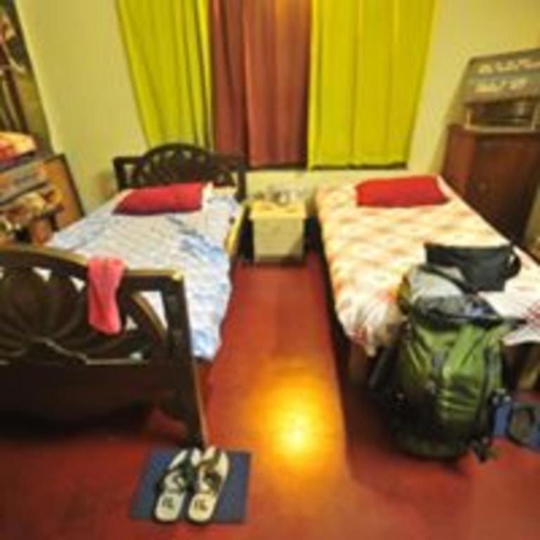 Calcutta Backpackers Homestay- For Travellers and Backpackers Vacation rental in Kolkata