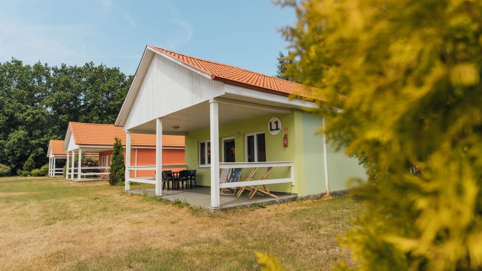 View (from property/room), Balcony/Terrace, sunbed