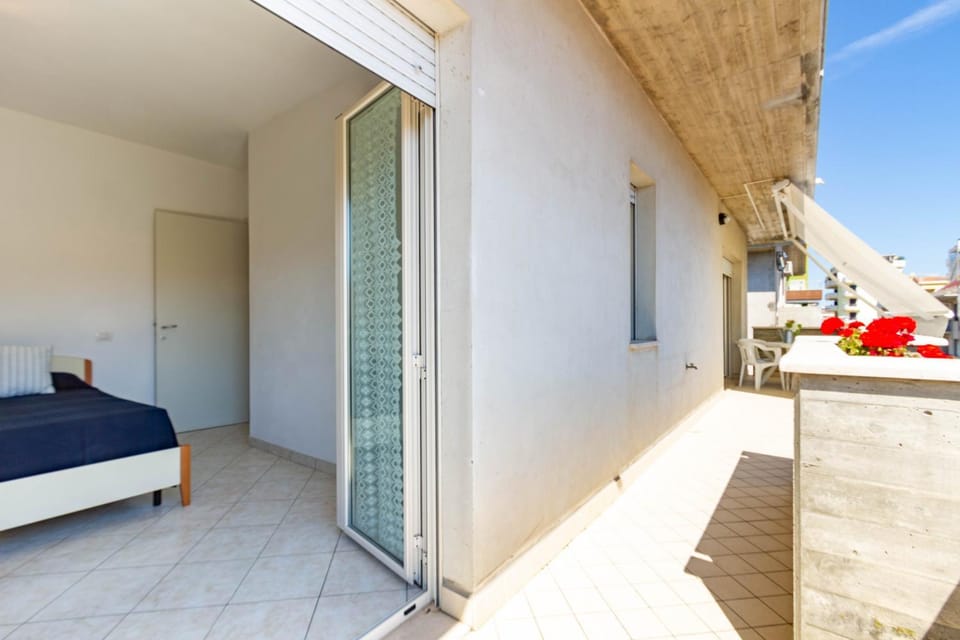 Day, Balcony/Terrace