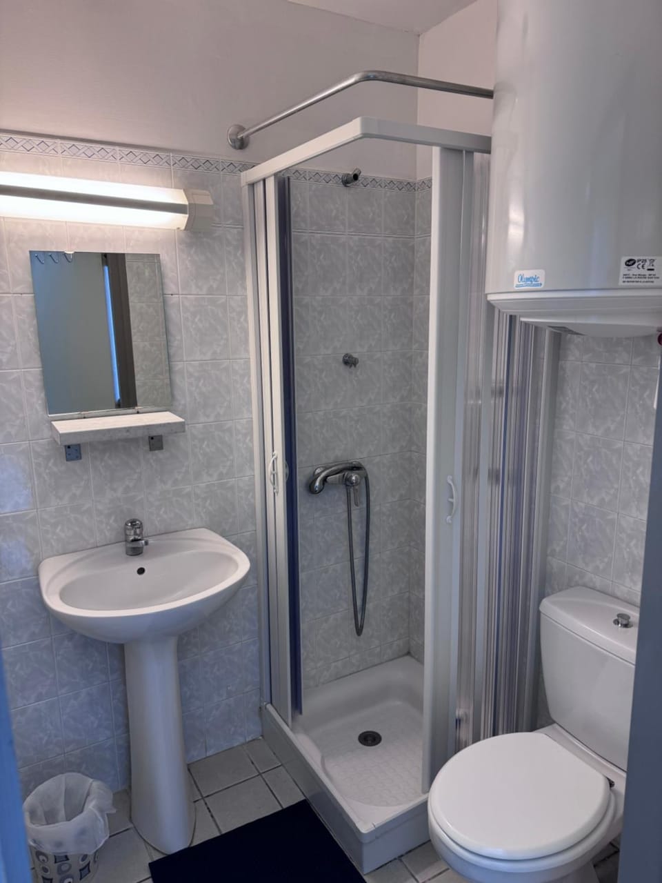 Shower, Toilet, Bathroom