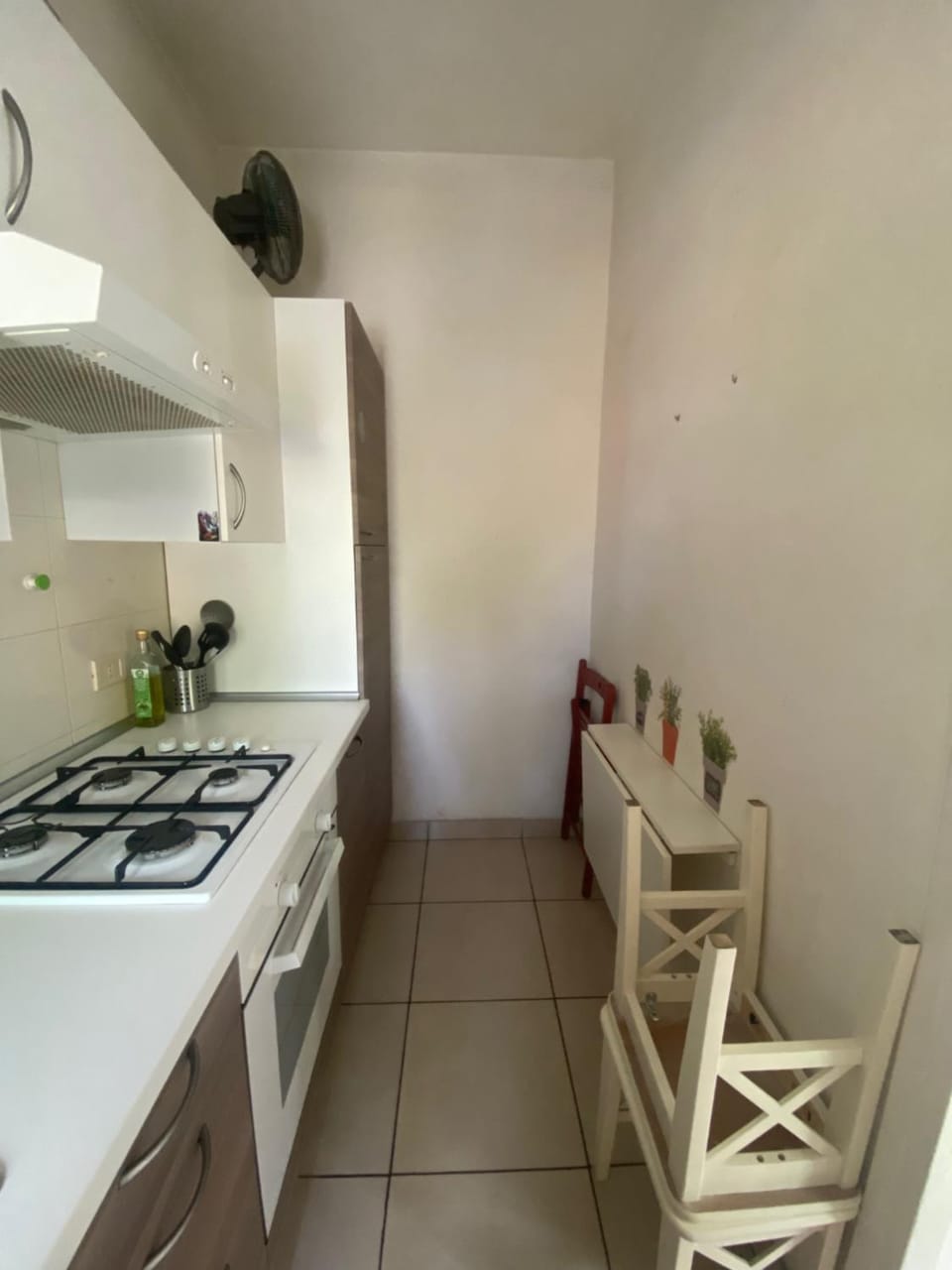 Kitchen or kitchenette, Dining area, pet friendly, stove