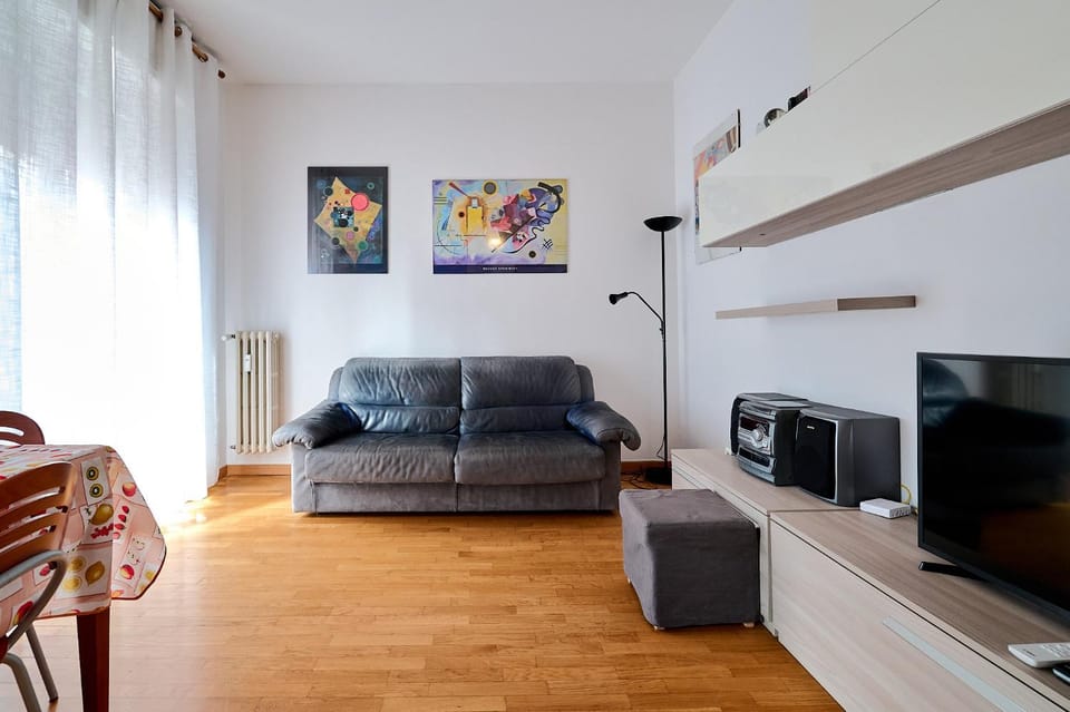 Xenia Apartments - Cozy apartment near Porta Romana Apartment in Milan