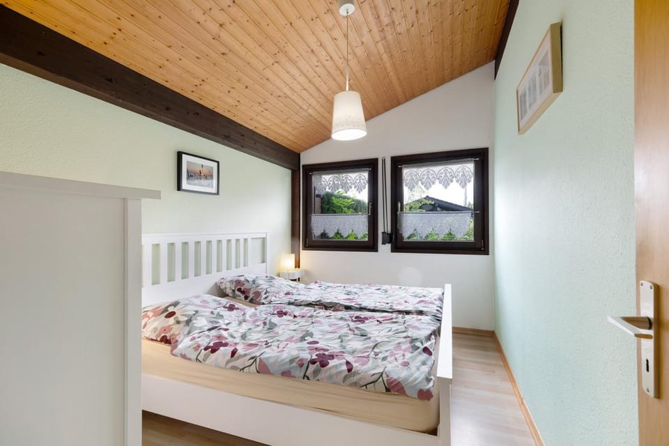 Property building, Living room, Bedroom