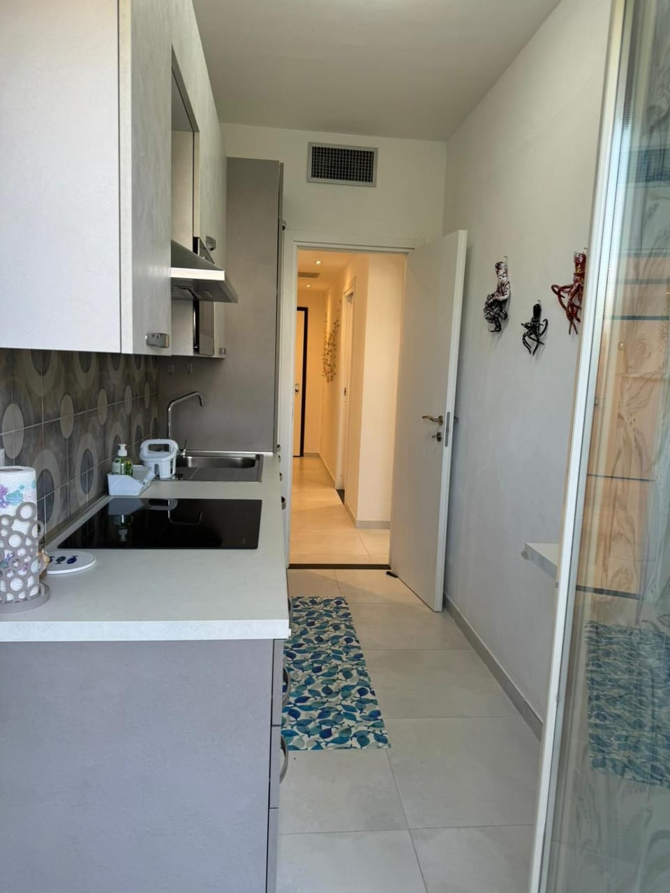 Bilocale completamente rinnovato a 100 metri dal mare con giardino Apartment in Marina di Massa