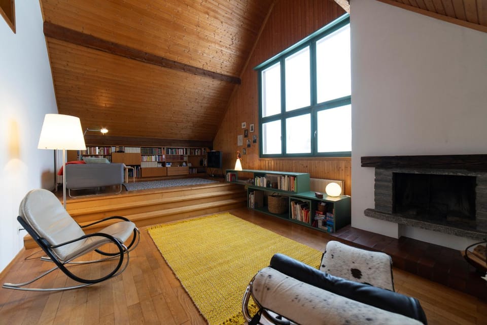 Communal lounge/ TV room, Living room