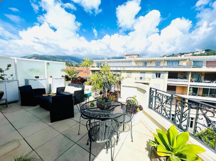 Le Victoria Beach, beau T2 à 1 minute des plages Apartment in Menton