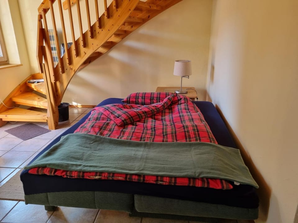 Bed, Photo of the whole room