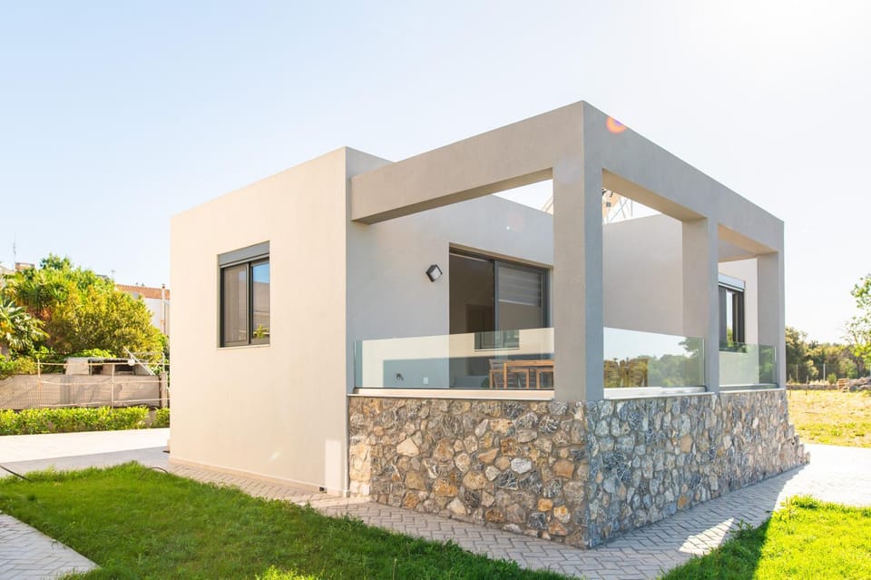 Property building, Garden, Garden view