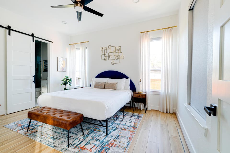 Bed, Bedroom