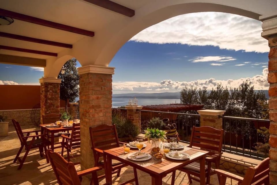 View (from property/room), Balcony/Terrace, Sea view