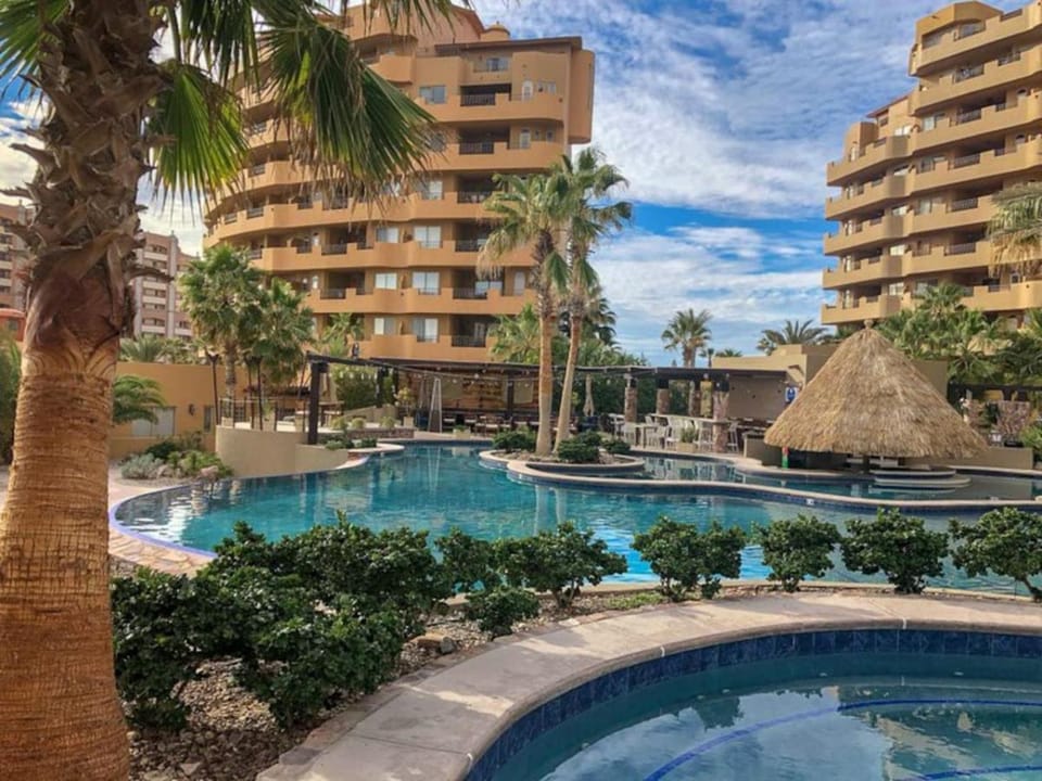 Bella Sirena D501 Lux Private Beach Resort Condo House in Rocky Point