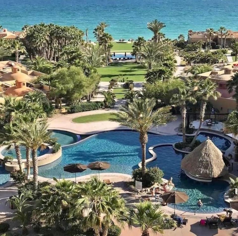 Bella Sirena D501 Lux Private Beach Resort Condo House in Rocky Point