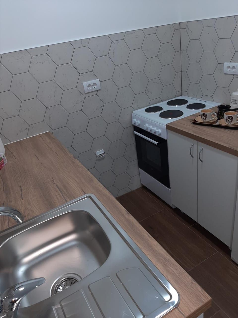 pet friendly, stove