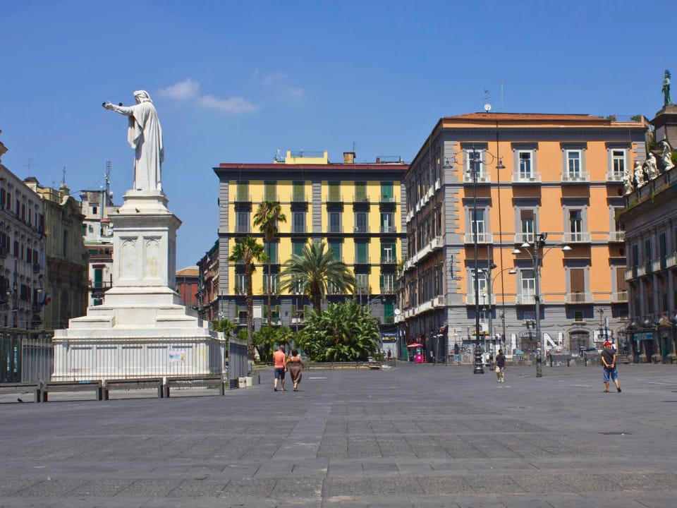 Nearby landmark, Hiking, Shopping Area