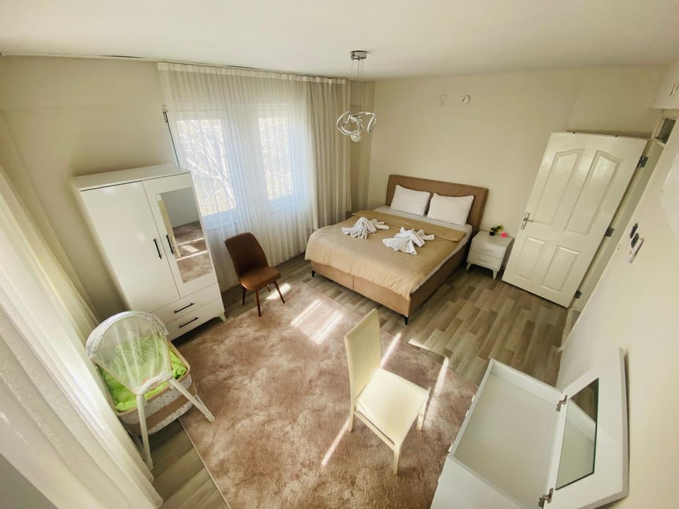 Balcony/Terrace, Bedroom, wardrobe, air conditioner