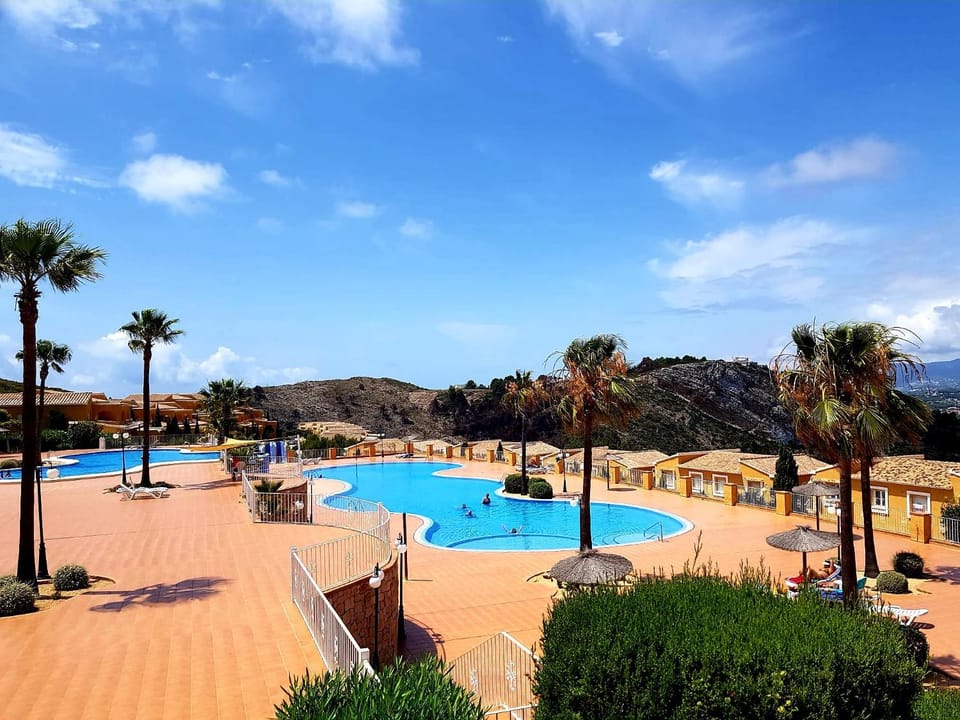 Pool view, Swimming pool