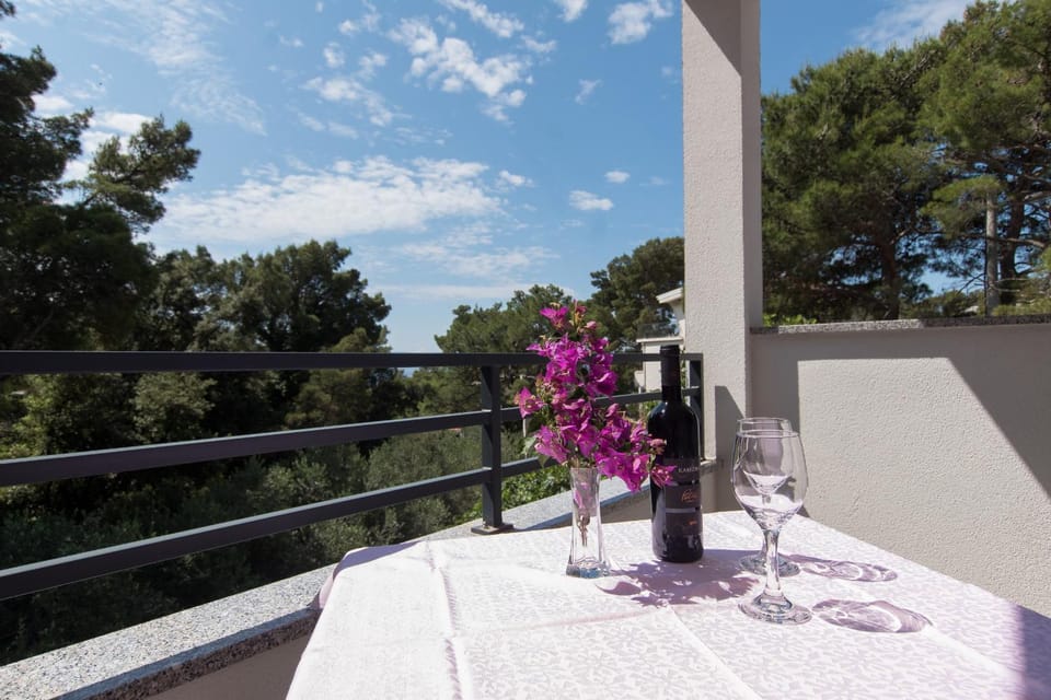 View (from property/room), Balcony/Terrace