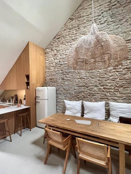 Le Toit des Hospices : HyperCentre/Vue/Clim Apartment in Beaune