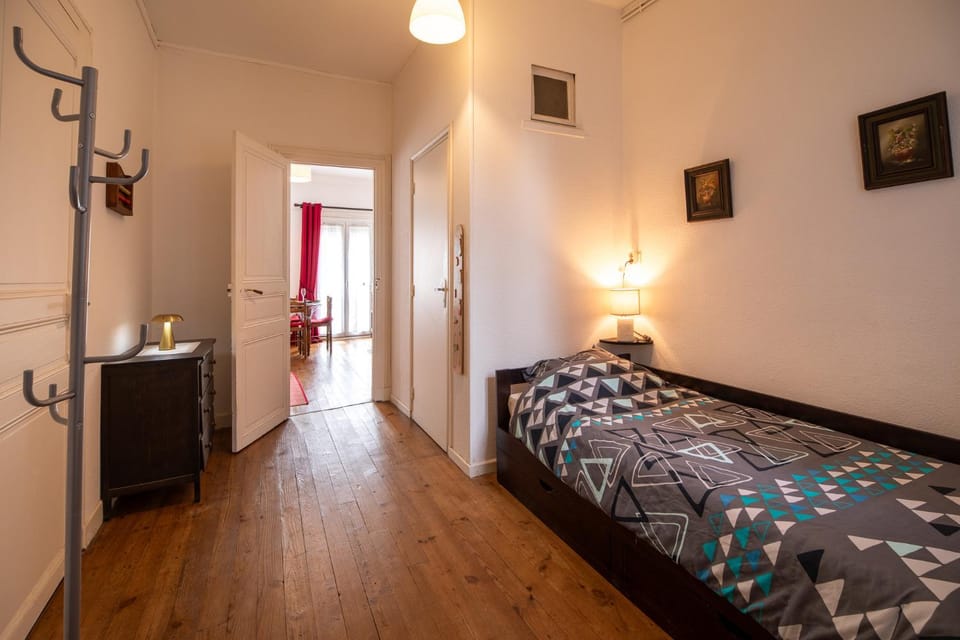 Joli T2 BAGNERES de Bigorre Centre Apartment in Occitanie