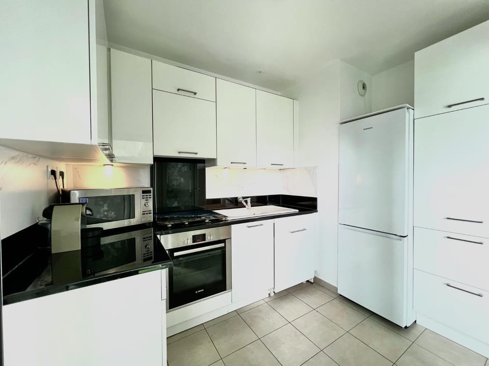 Kitchen or kitchenette, dishwasher, minibar, pet friendly, stove, toaster