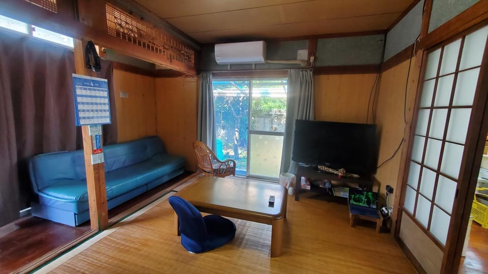 一棟貸し 喜瀬しーばなゲストハウス -Traditional House Rent- Hostel in Japan