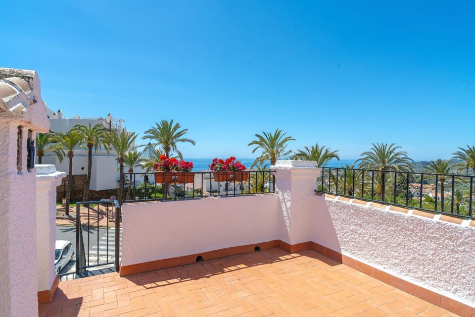 View (from property/room), Balcony/Terrace
