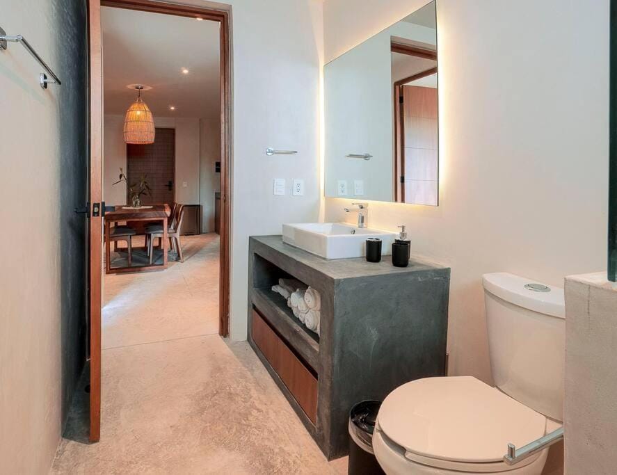 Amazing and central new condo 2 bedroom La Veleta Apartment in Tulum