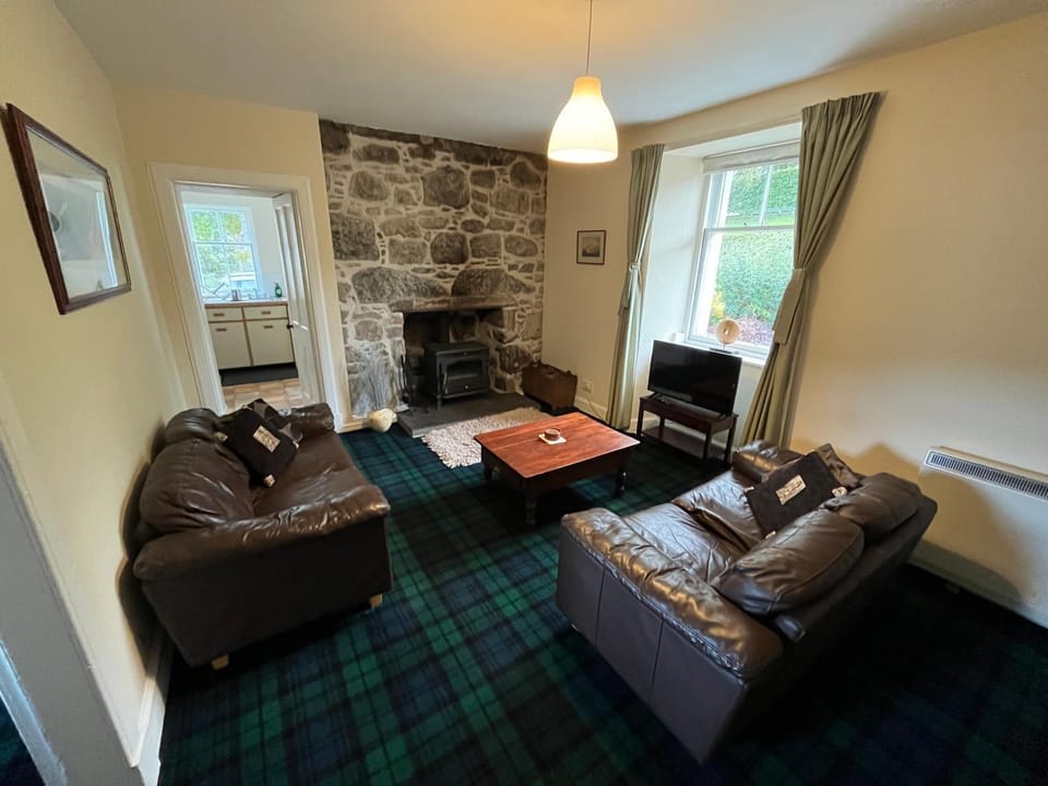 Ness View Cottage House in Fort Augustus