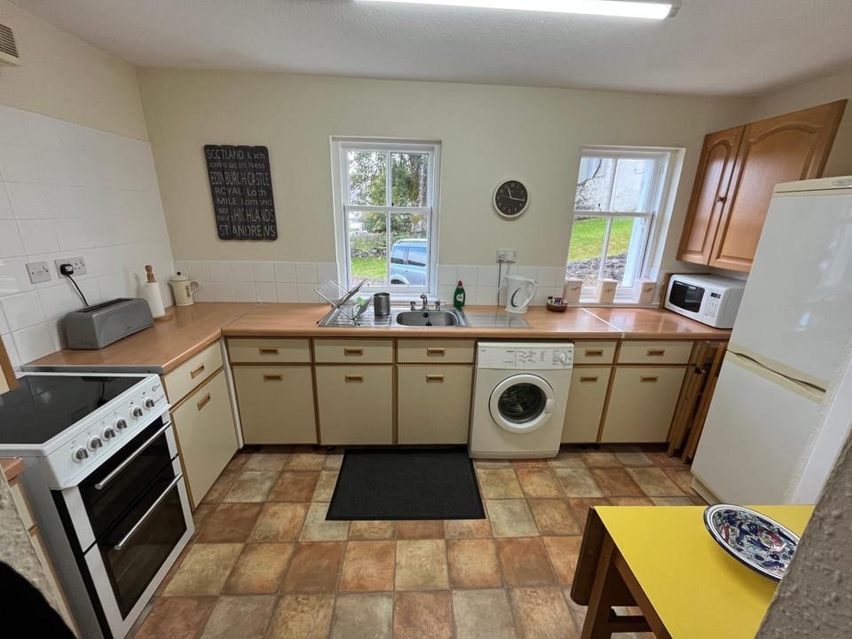 Ness View Cottage House in Fort Augustus