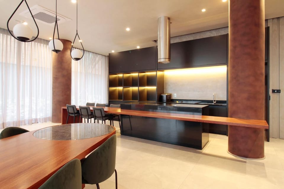 Kitchen or kitchenette, Seating area
