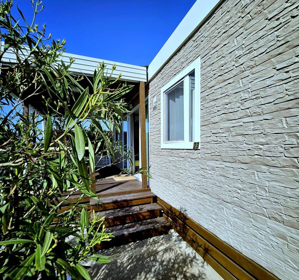 Mobile House Emma Murter Campground/ 
RV Resort in Murter