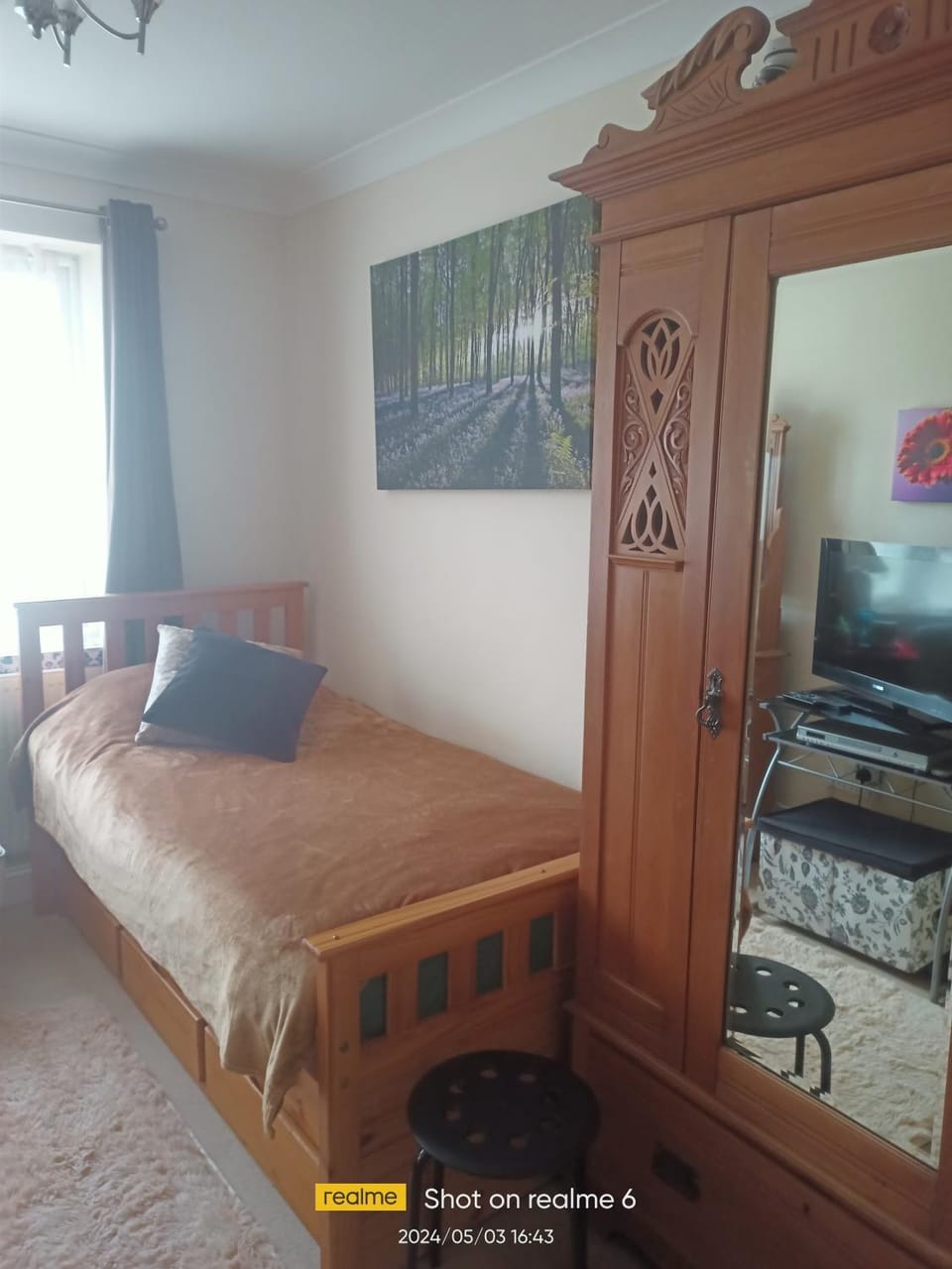 Bed, wardrobe