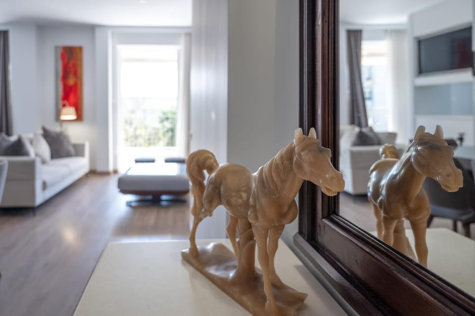 Athens Riviera Aelia Luxury Suite By The Sea Apartment in Vouliagmeni