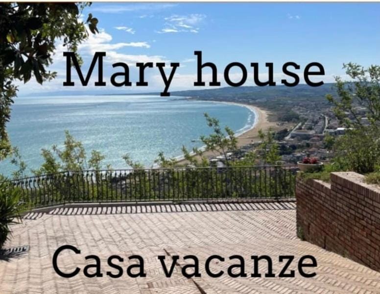Mary house Apartment in Vasto