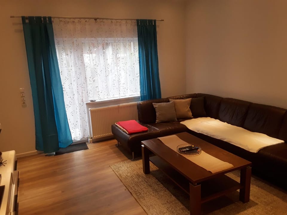Ferienwohnung 70 , Gersfeld Rhön , Ortsmitte , frisch saniert , Gästehaus Mierdel Apartment in Hesse