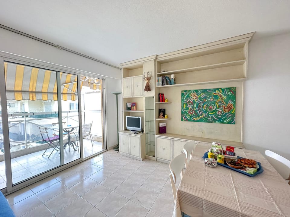 Charming Apartment in Cannes 10-min to beach Apartment in Cannes