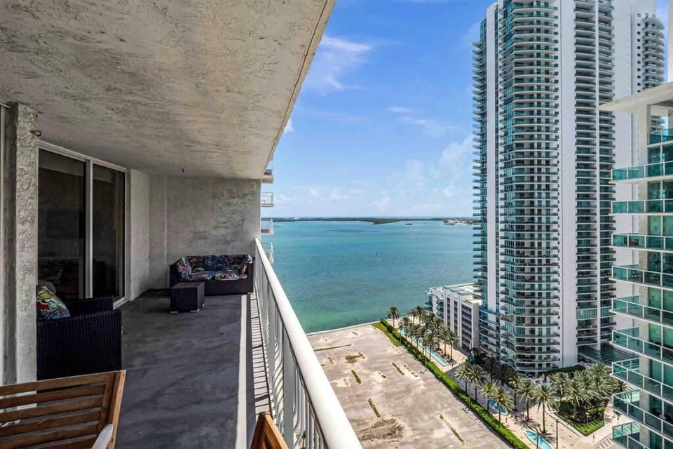 Bay View 1 BDR 1 BTH • Brickell • Free Parking Apartment in Brickell