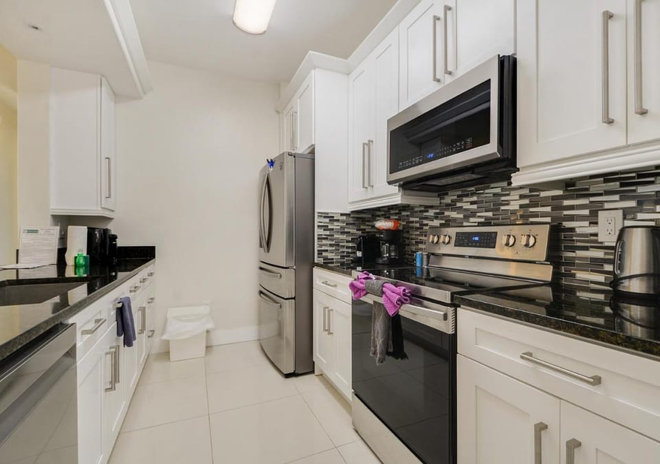 Kitchen or kitchenette, kitchen