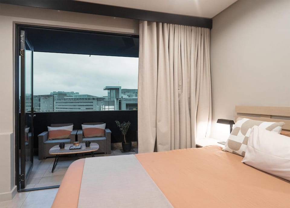 Bed, View (from property/room), Balcony/Terrace, Bedroom