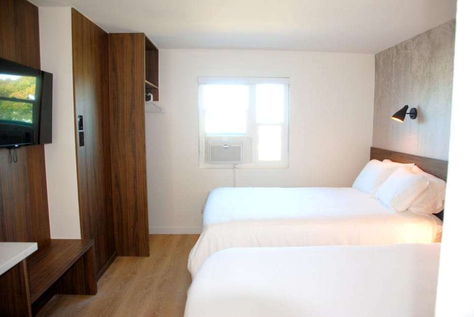 Uptown Inn - Limited Service Apart-Hotel Apartment hotel in San Diego
