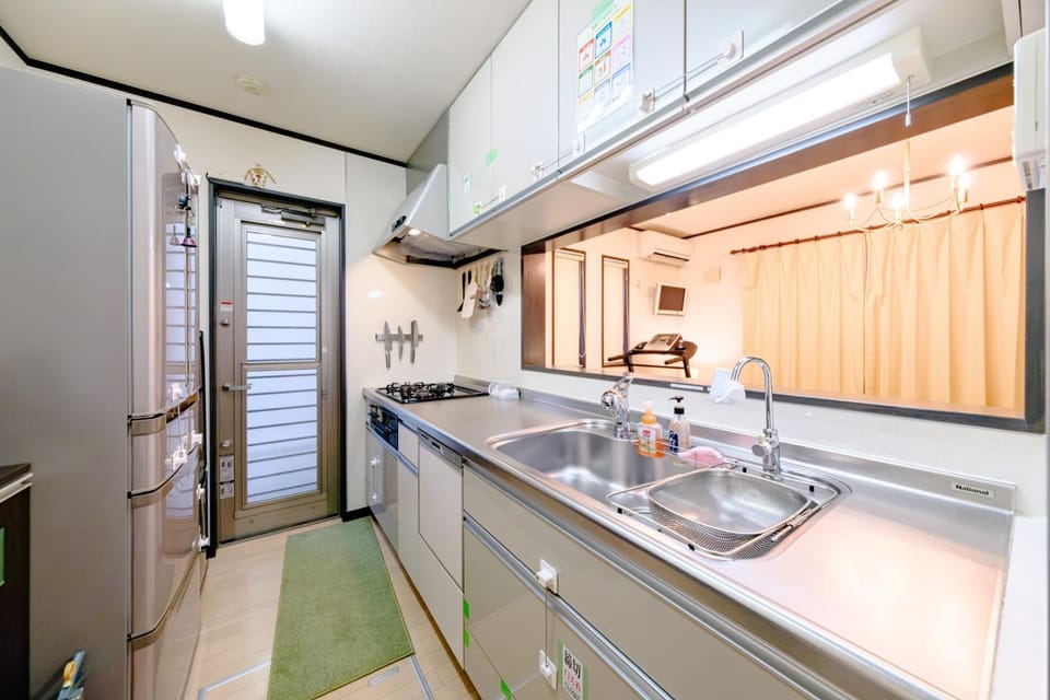 Kitchen or kitchenette, kitchen