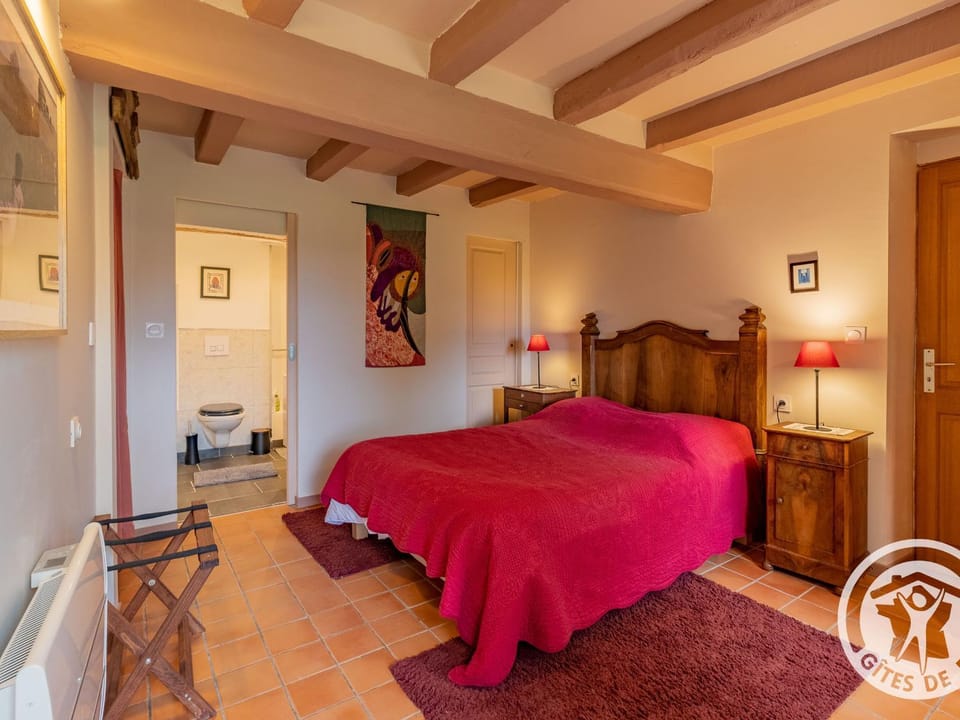Gîte confortable 2 chambres avec jardin, animaux admis, Wifi, parking - FR-1-622-80 House in Pays de la Loire