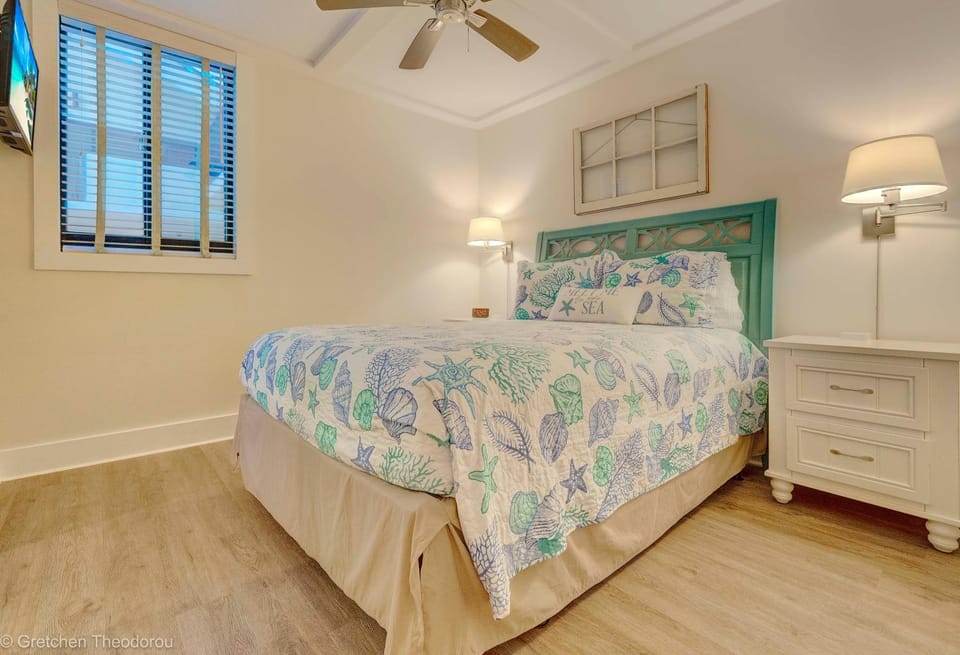 Sunbird Resort Ground Floor Gem with Ocean Views! Free Beach Chairs and Umbrella! by Dolce Vita Getaways PCB Apartment in Panama City Beach