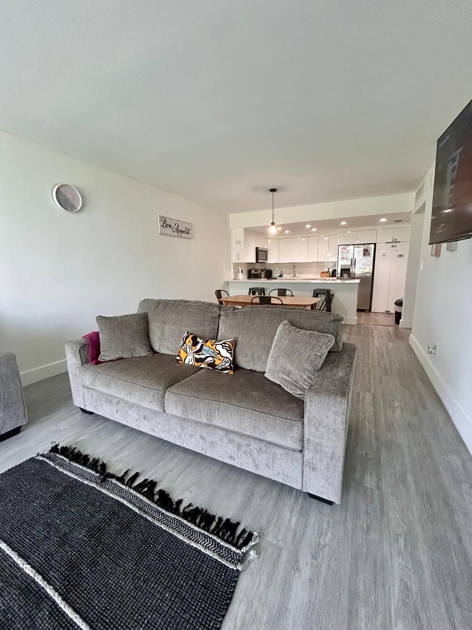 Kitchen or kitchenette, Living room, Dining area