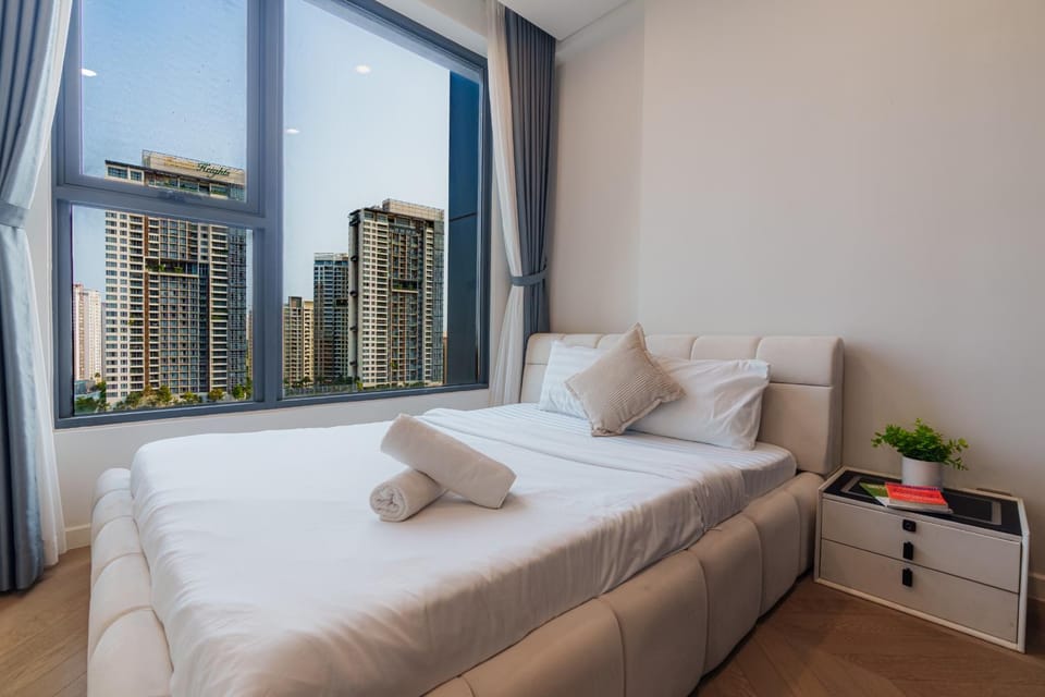 2 bedroom City View Minimal Apartment Apartment in Ho Chi Minh City