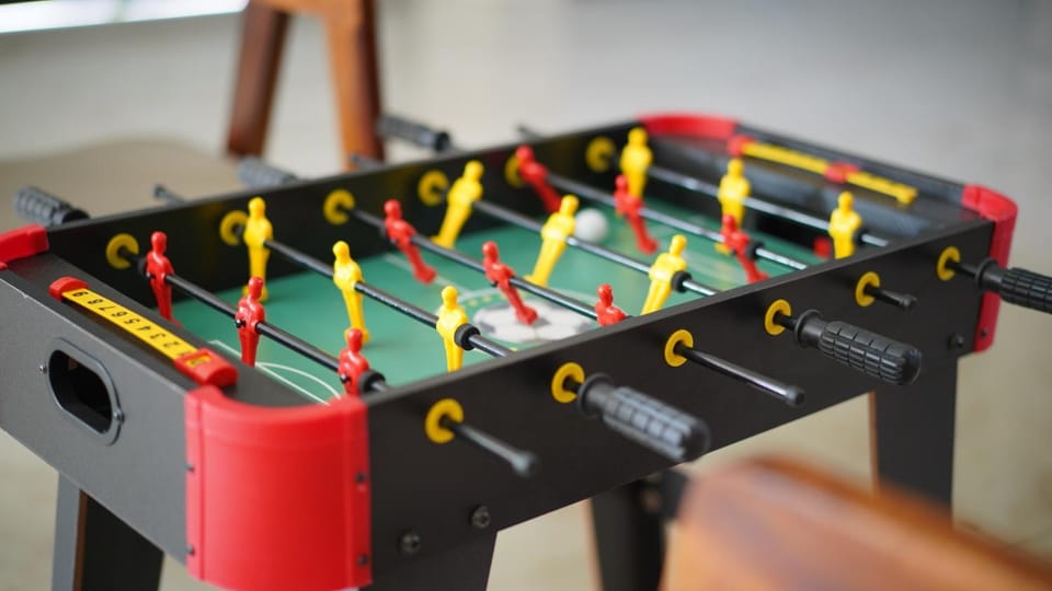 Game Room, Table tennis